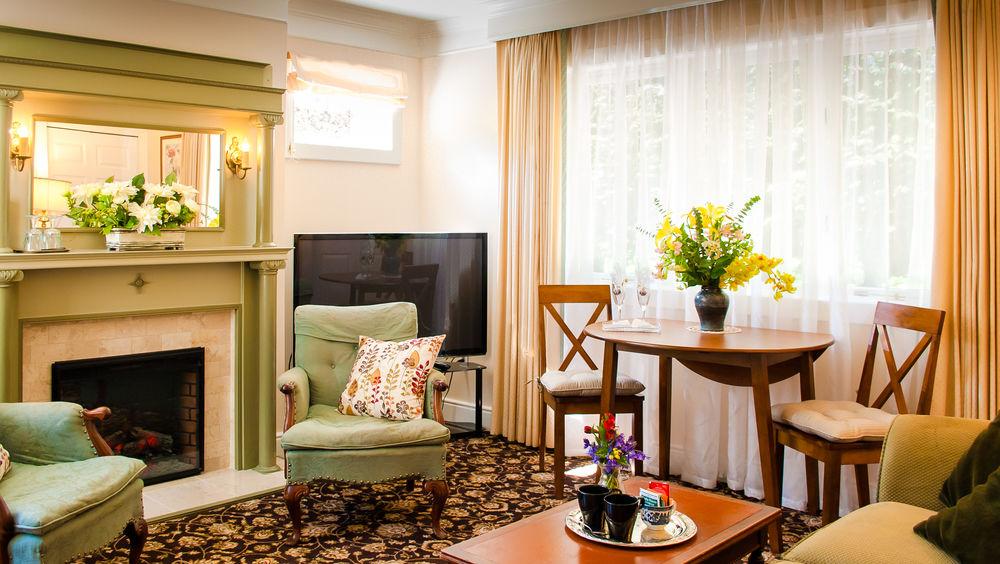 Humboldt House Bed & Breakfast Виктория Экстерьер фото